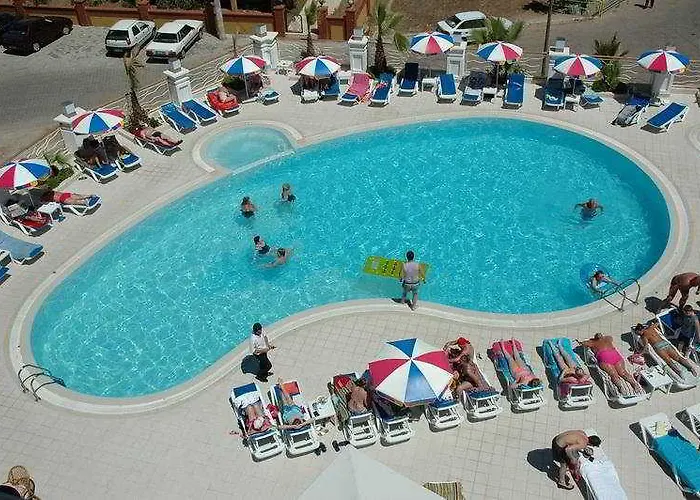 Ideal Pearl - Adult Only Hotel
