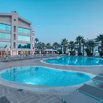 فندق Ideal Pearl - Adult Only