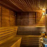 Ideal Pearl - Adult Only فندق